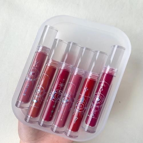 白+粉|这些唇釉开挂了吧!年度爱用平价唇釉分享!女生的快乐源泉!