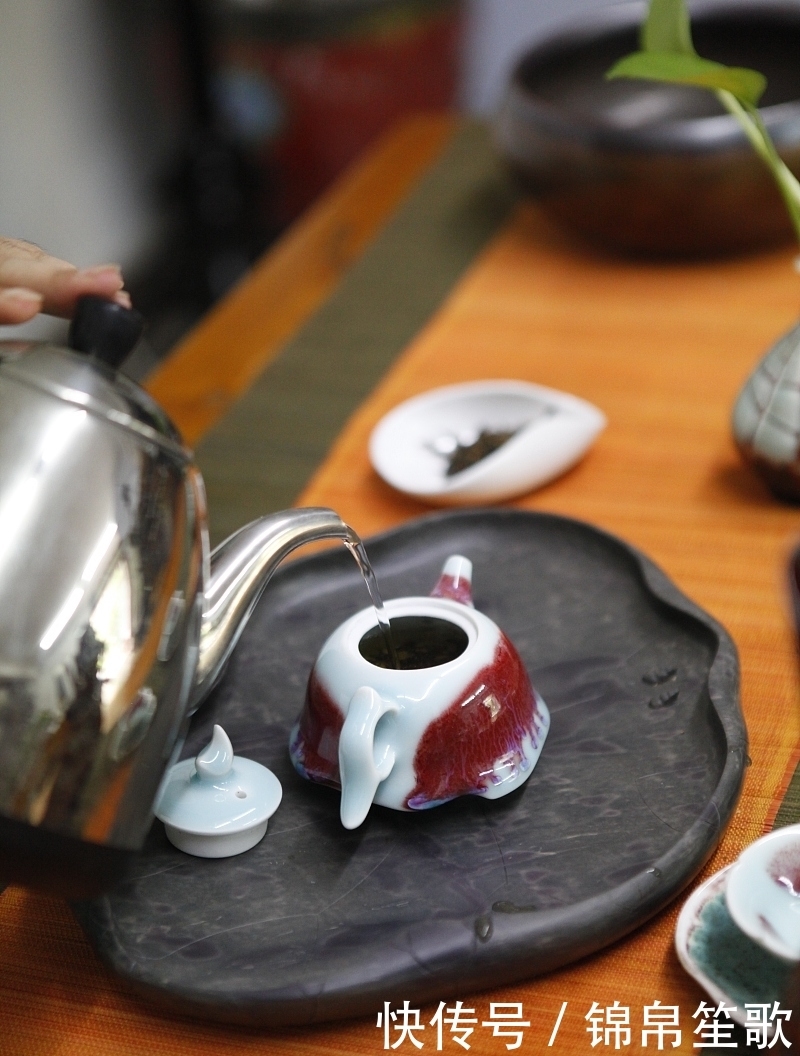 容易糟蹋好茶的五种行为,热茶冷泡排最后,排榜首的让人好心疼
