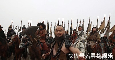 邓元#水浒中唯一可以力压鲁智深的人,武松与鲁智深联手才勉强是他对手!