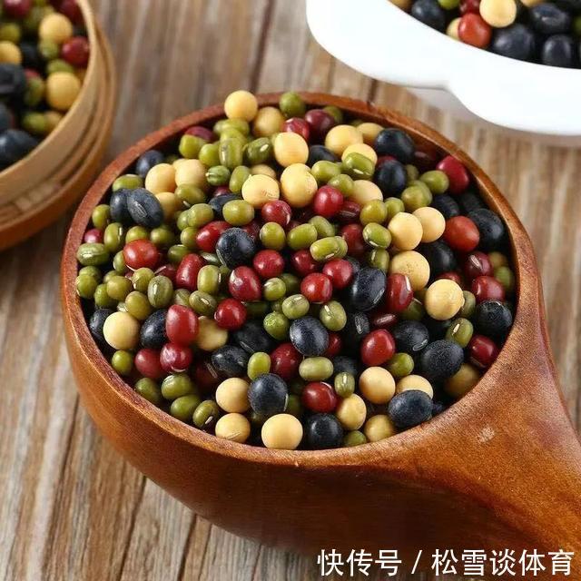 金桔|女人想要“老得慢”,记得常吃7种食物,价格不高,人人吃得起