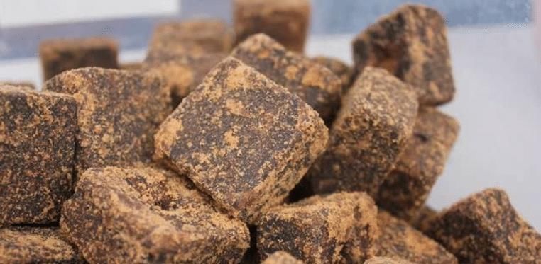 红糖也有“假的”！不是红色就是红糖，教你4招，保证买到真红糖