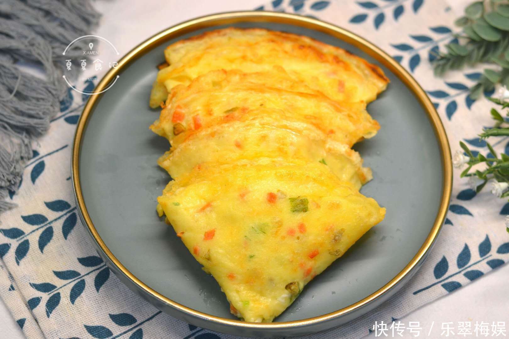 榨菜|儿子最爱吃这早餐，不用揉面，搅一搅就能煎，柔软嫩滑，超好吃！