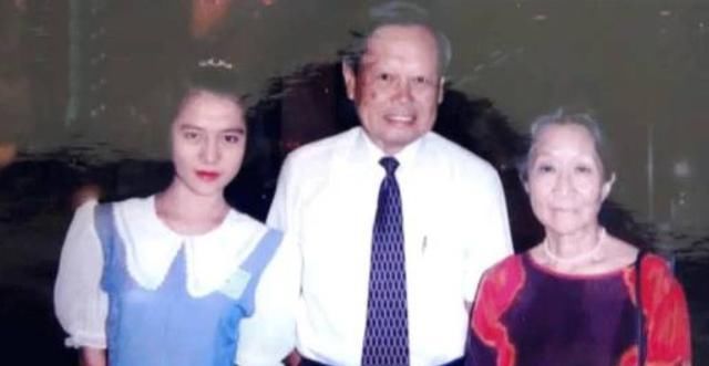 杜致礼 翁帆为何甘愿嫁给82岁的杨振宁,3年前,她接受采访时给出了答案