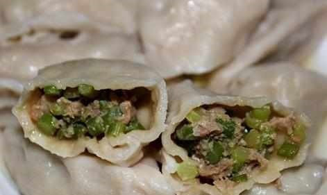 用这种食物包饺子，比韭菜强5倍，主要还是没韭菜那种讨厌的味道