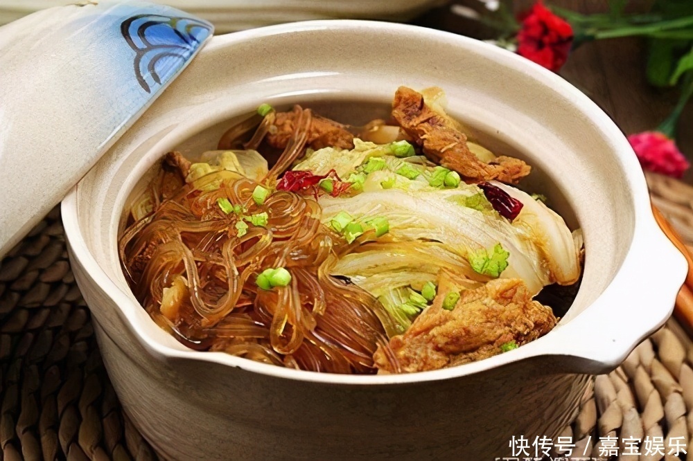  做白菜炖粉条，学会三招，白菜好吃粉条筋道，学不会可惜了