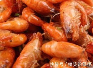 “小情人”老待见的菜,红润发亮外酥里嫩,吃着满口留鲜,真过瘾