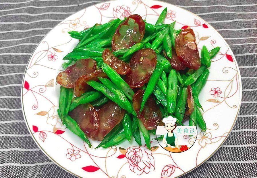 简单一炒就很下饭的家常菜，我家一周吃3次，鲜香脆嫩，孩子爱吃