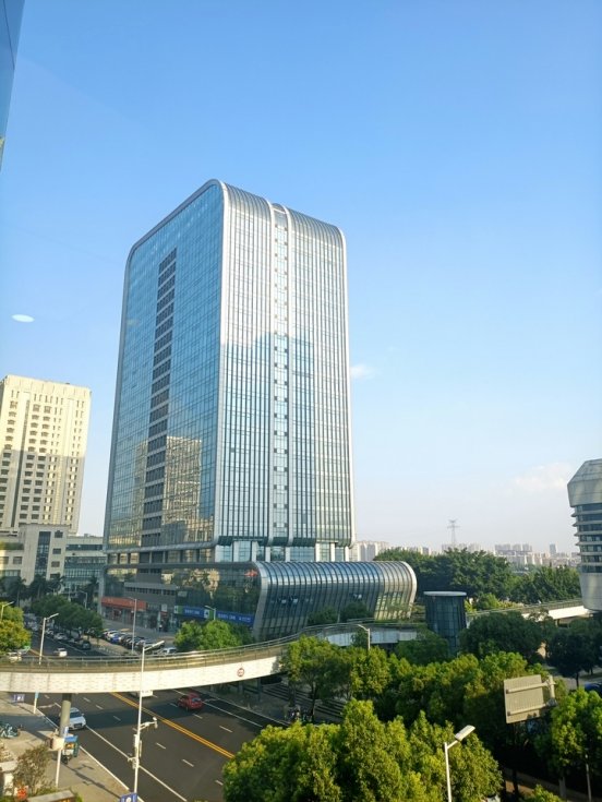 台江金融街|亏本甩卖！这个号称投资10亿的台江金融街写字楼，9.58亿起拍