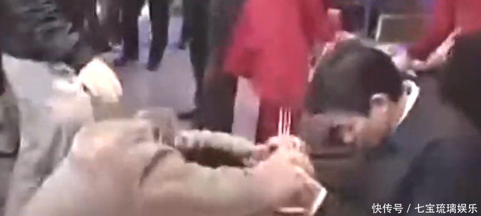 刘德华曝光晚餐,原来吃得如此清淡,天王的生活没有你想象的奢侈