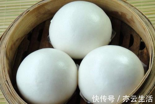 吃不完的馒头别放冰箱冷藏,保存馒头小妙招,放半年不干不硬