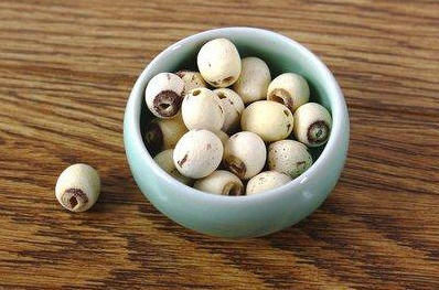 春天不想身材差，试试几种食物，消脂排毒，促进排便，身材更好