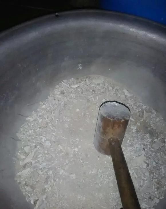 爆盆|养花不开花?自制“开花肥”,浇盆里猛开花,不用花钱买