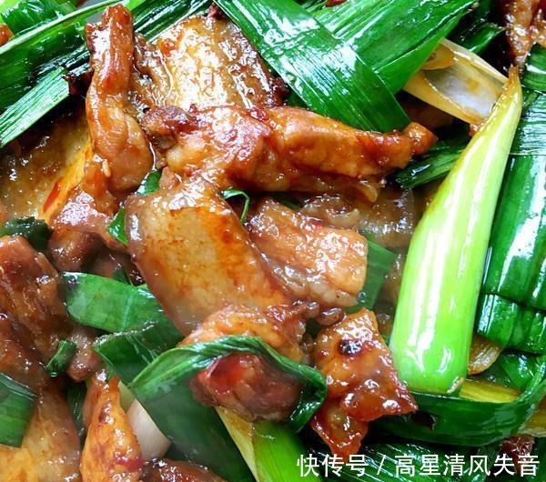 家常回锅肉，人在他乡能解思乡之苦的，莫过于吃一碗回锅肉