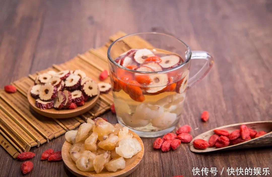 功效|冬日喝这5种茶,让你身体自带“小火炉”天再冷也不怕