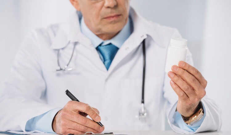 新药|“天价”抗癌药,击垮了多少人?为啥不能降价?真相或难以接受