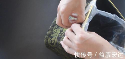 垃圾桶里放2根吸管, 没想到作用这么大, 看完您会感谢我的