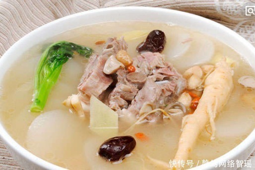 炖羊肉时,不要放下面两种食材,不然羊肉会很难吃!