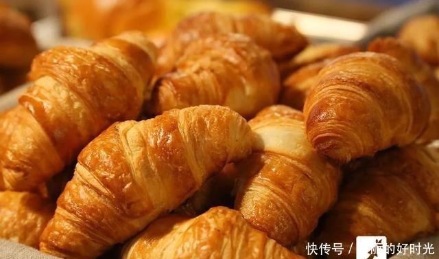 去面包店买面包,这4种少买!烘焙师只有不懂的人才会吃!