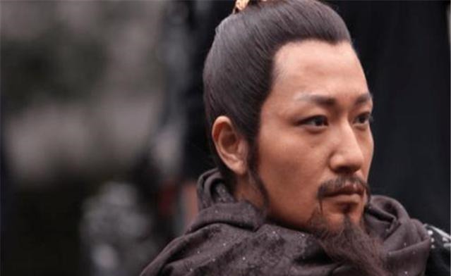 宋江@梁山好汉四个字闻名天下,但水浒中最奸诈的人,就在梁山中