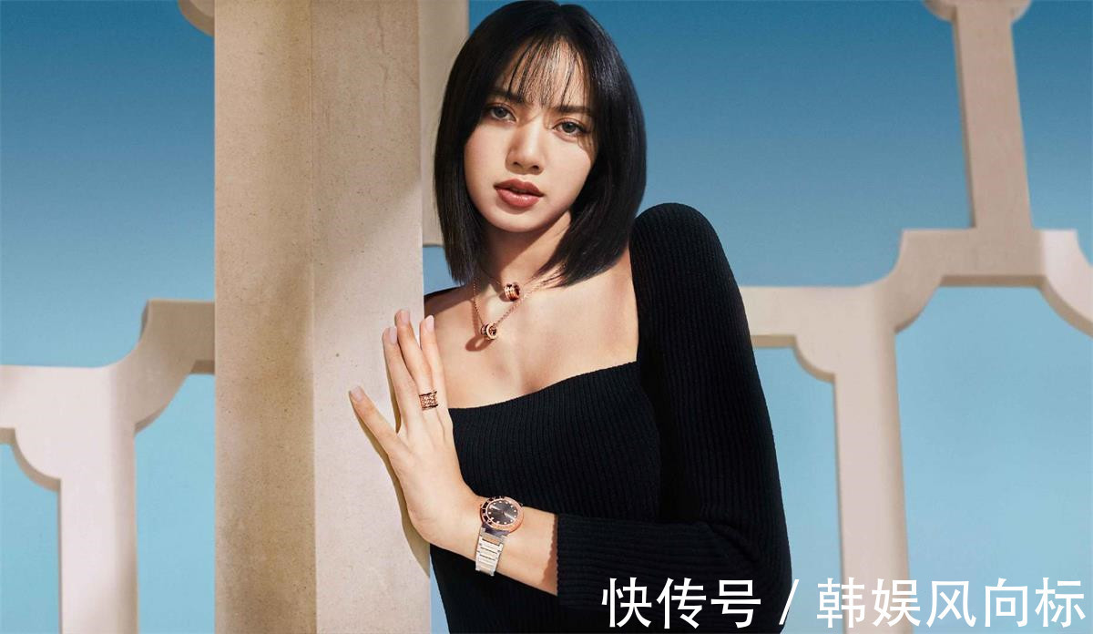 blBLACKPINK Lisa穿着一身宝格丽服装,需要花费多少钱?