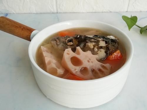 这鱼不起眼,6元一斤,用来煲汤鲜香又营养,比排骨汤更养人