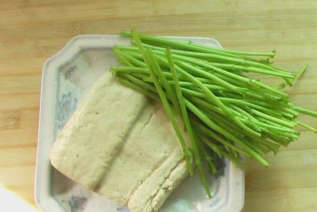 豆腐|失眠最怕这菜,睡不着觉的人要多吃,帮助睡眠,一觉睡到自然醒