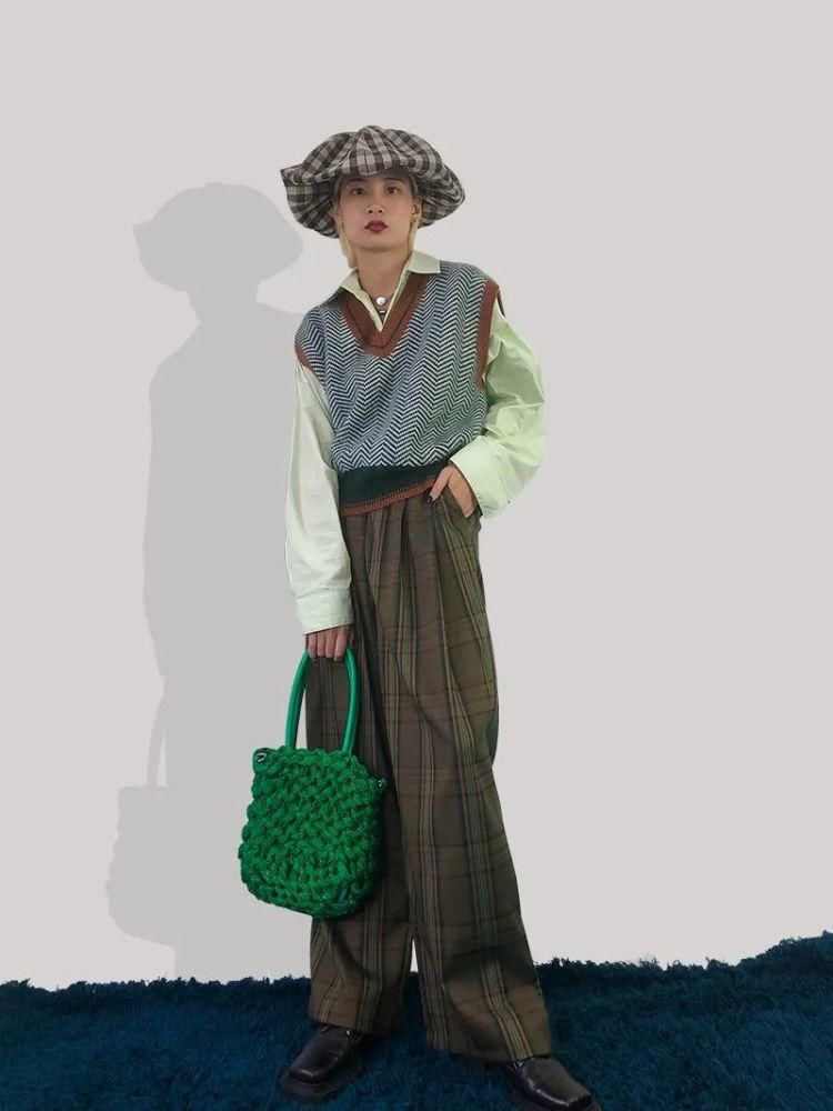 冬天冷飕飕，卫衣+羽绒保暖有型又不费时间！