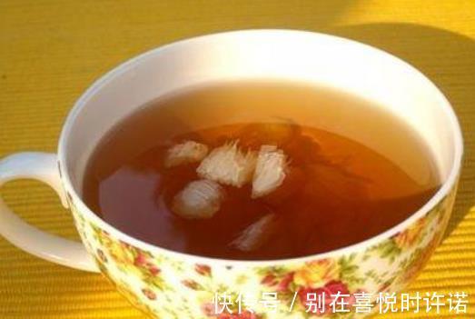 枸杞枸杞|黄芪和3种食物一起泡水喝，补气还补血，“脾胃”也能得到营养！