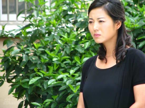 打了200瘦脸针,为拍戏流掉孩子,农村一姐王茜华有多疯狂