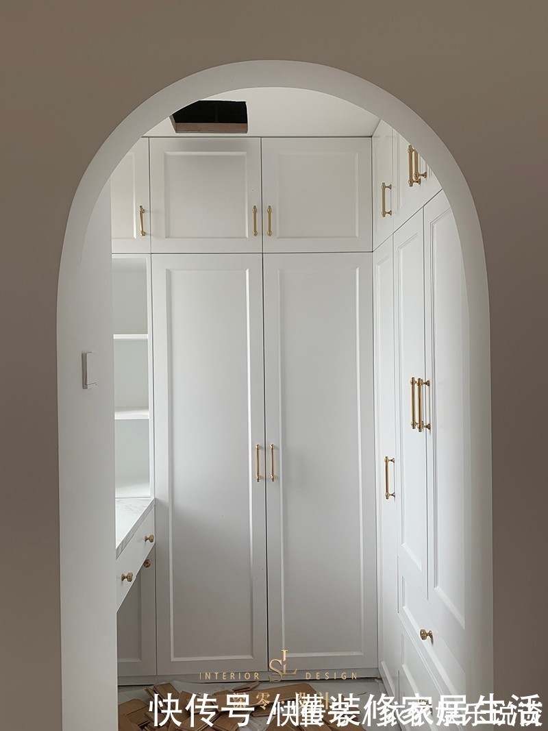 空间|99㎡装修坚持做一体化,该有功能区一个没少,空间反倒更敞亮了