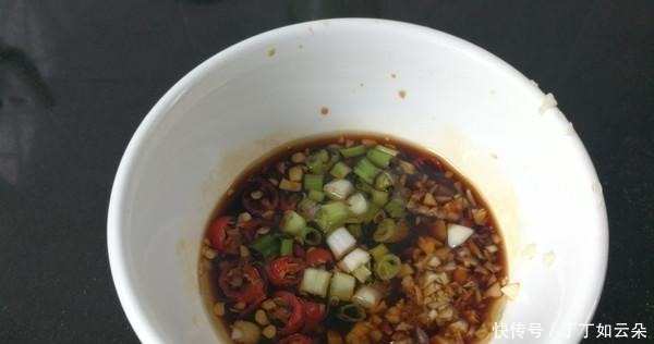 猪蹄过后,中国又一次用酒和蔬菜征服了外国人