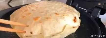烙饼|面食最新做法!不用煮不油炸,这样做皮薄如纸,比花卷油条还香