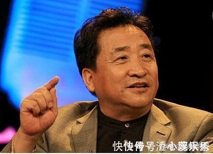 张铁林@看完姜昆书法,再看张铁林书法,网友:没有可比性,不是一个层次