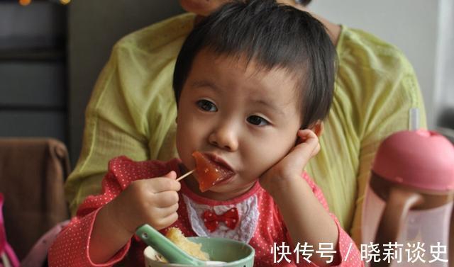 荤汤|六种常见的辅食，其实不适合给0-3岁宝宝乱吃，你还在给娃喂吗？