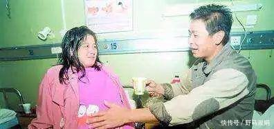 孕妈|25岁孕妈12周肚大如“临盆”,检查后丈夫愁坏了,医生却笑了