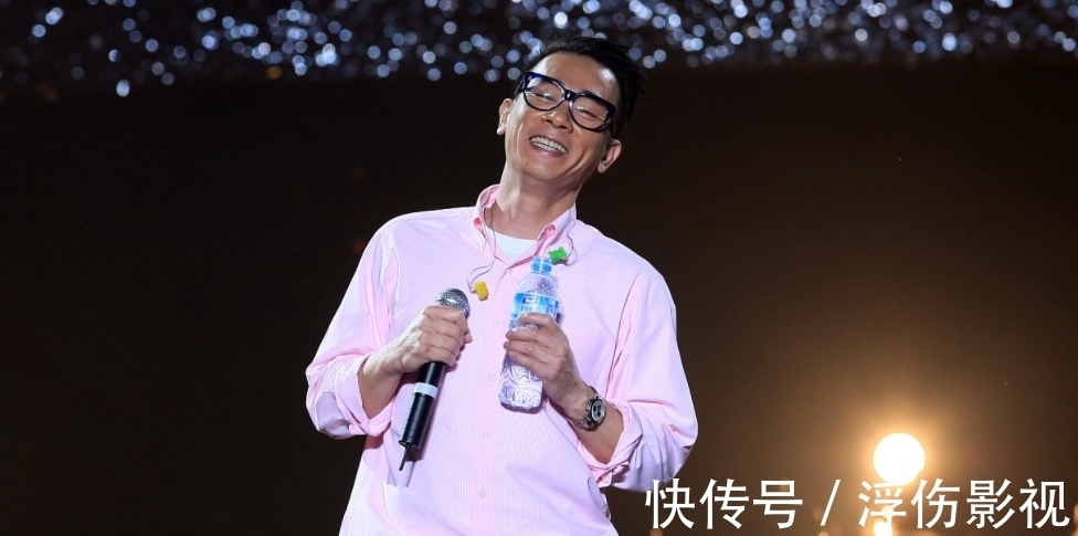 《大湾仔的夜》上线爆红,拍摄地选大排档,这档节目到底火在哪儿?