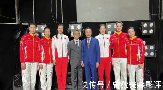 李盈莹|张常宁最新举动引热议,网友说选择很明智,李盈莹足够稳了!