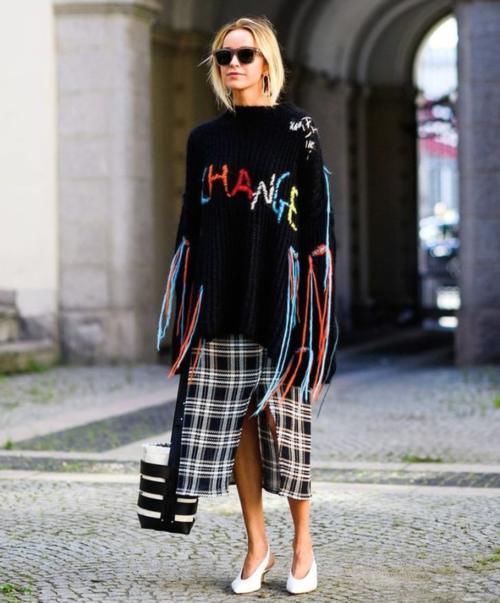 毛衣与春天是美好的相遇，5款毛衫搭配法，穿出轻快也时髦的通勤风