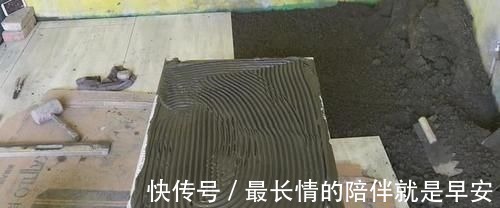 金刚石|贴瓷砖要注意哪些问题?学会之后再去监工,工人再也不敢偷工减料