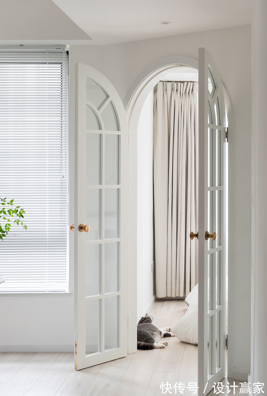 插瓶|70㎡现代简约风，木质的清新自然，小资情调的生活