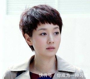 女孩子 最挑人的3款“发型”，颜值不够最好别留，拉低颜值还显老！