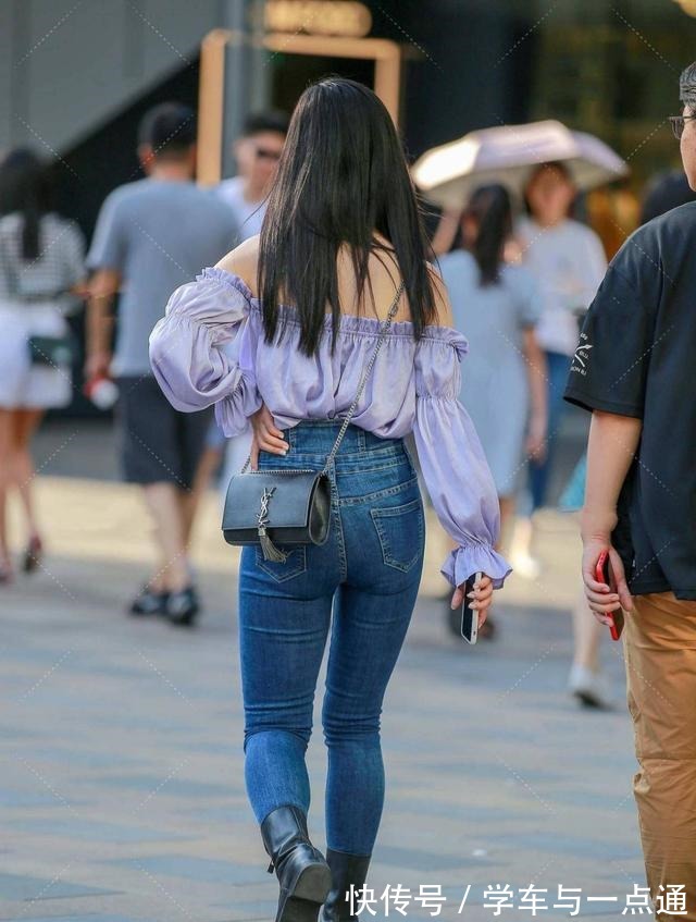 复古 紫色一字肩,浪漫优雅港味十足,更显复古感!