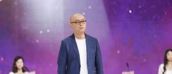 小伙|收廢品小伙上非誠勿擾,慘被滅燈還遭羞辱,孟非:說說收什么廢品