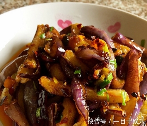 家常菜|家常菜里,茄子加它一起烧,味道鲜美无限个赞