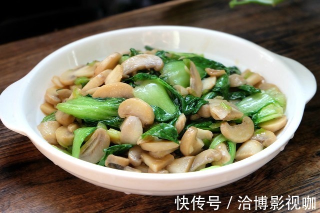 口蘑这个做法好，简单易学的快手家常菜，清爽鲜嫩，热量低不怕胖