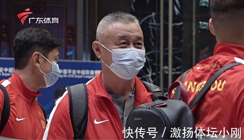 何超+|广州众将说不出再见!刘殿座邓涵文登陆武汉,大连队缺少严鼎皓何超+阿兰