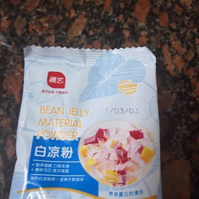 果冻|夏季凉粉水果捞果冻儿童食品