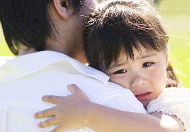 起名|爸爸姓“丑”,女儿姓名成难题,宝妈拍板:全家支持随母姓