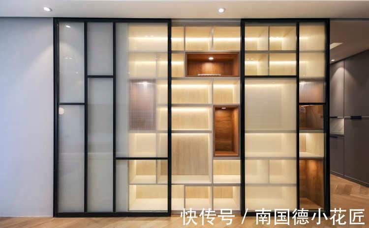 储物柜|不规则的小户型，经过合理的改造，不仅实用，还拥有了阳光工作区
