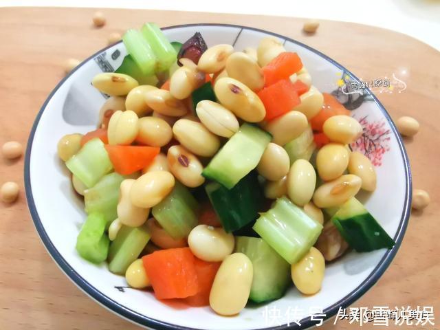 豆浆|黄豆别只知道打豆浆喝!这样2步做一盘,脆嫩清爽钙质高,真简单